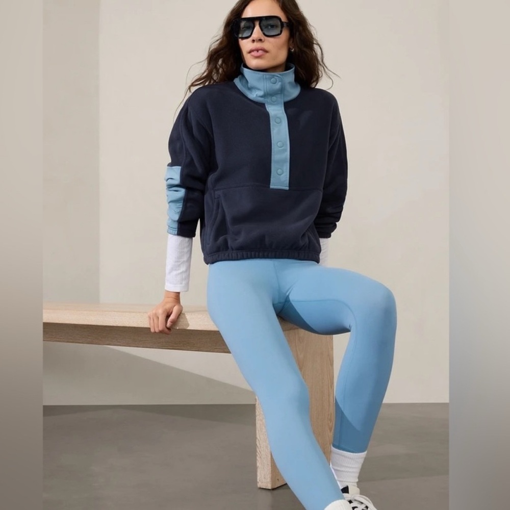 Athleta Fleece [Overlook Microfleece Sweatshirt In Navy]